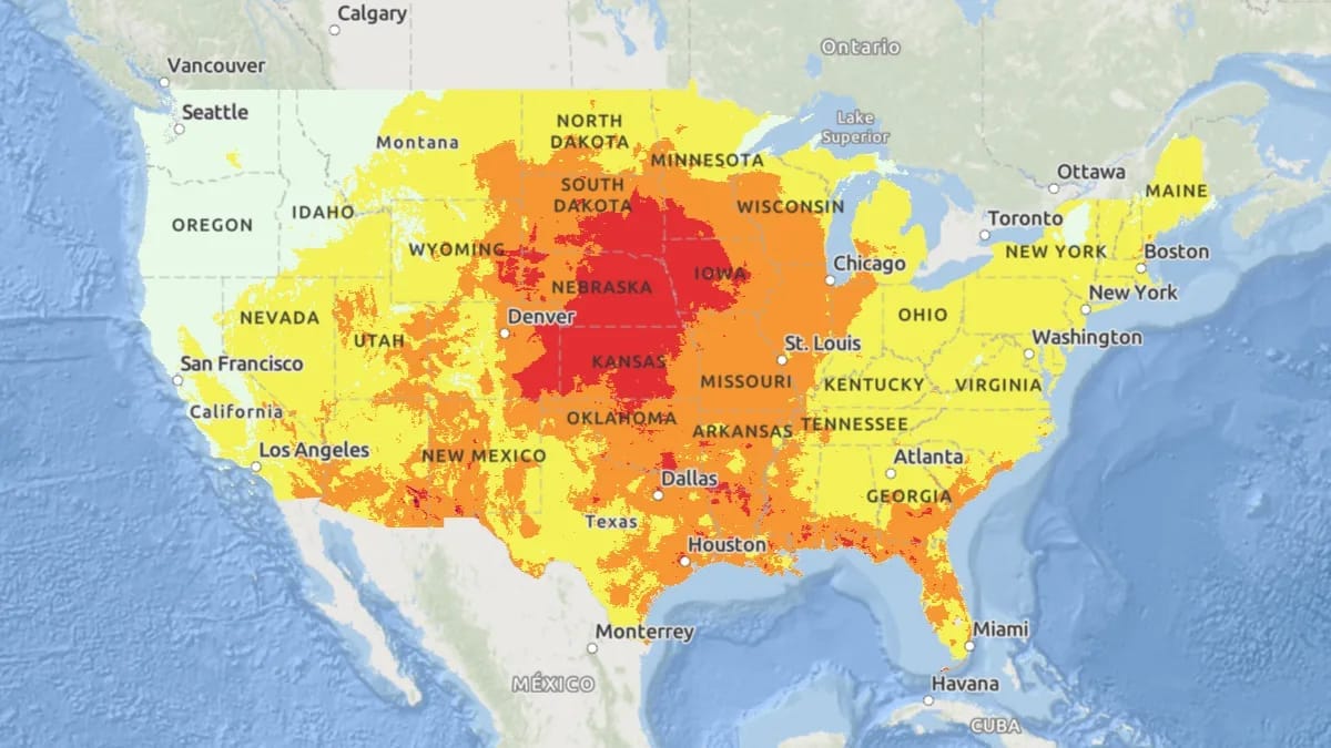 Heat map showing regions across the United States with extreme heatwave vulnerability in 2025, highlighting Midwest and Southern hotspots.