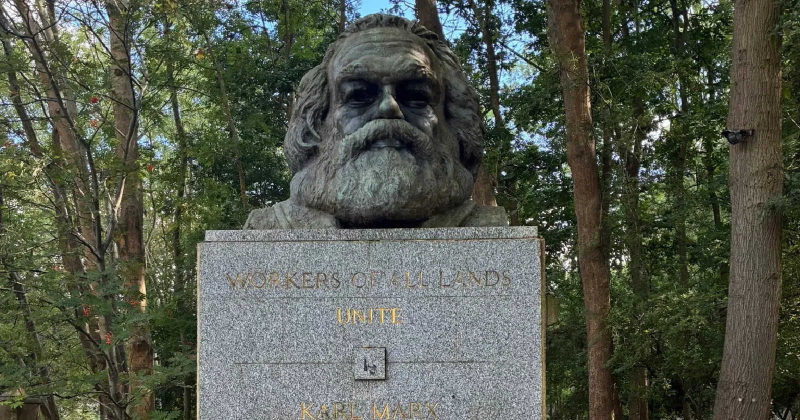Karl Marx’s tombstone