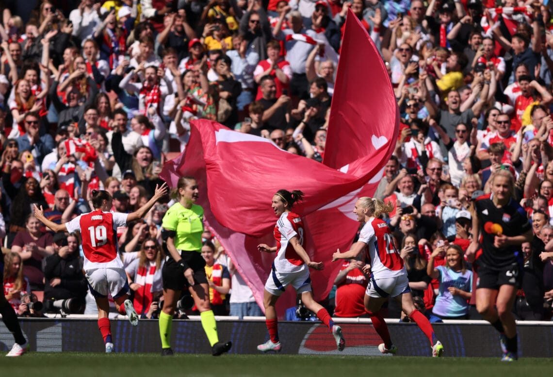 Mariona waving flags amid emotional applause, marking a sentimental farewell to her home club after a decade of devotion.